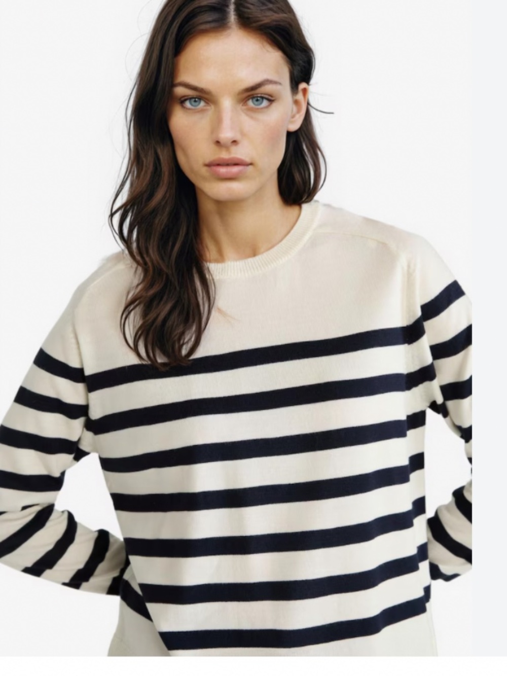 Zara Lightweight Striped Knit Sweater Cream & Navy Size S